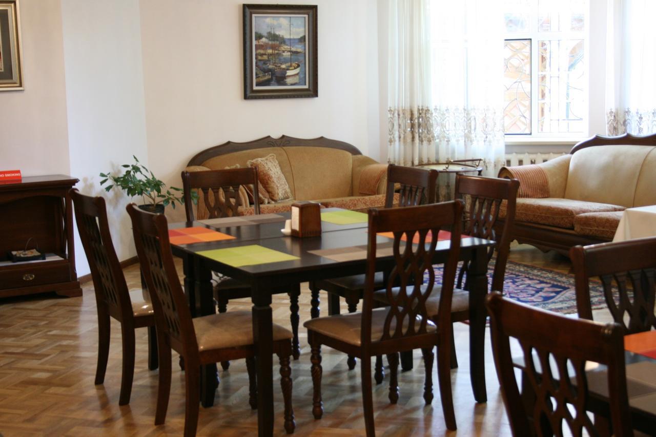 Astoria Garden Hotel Bishkek Luaran gambar