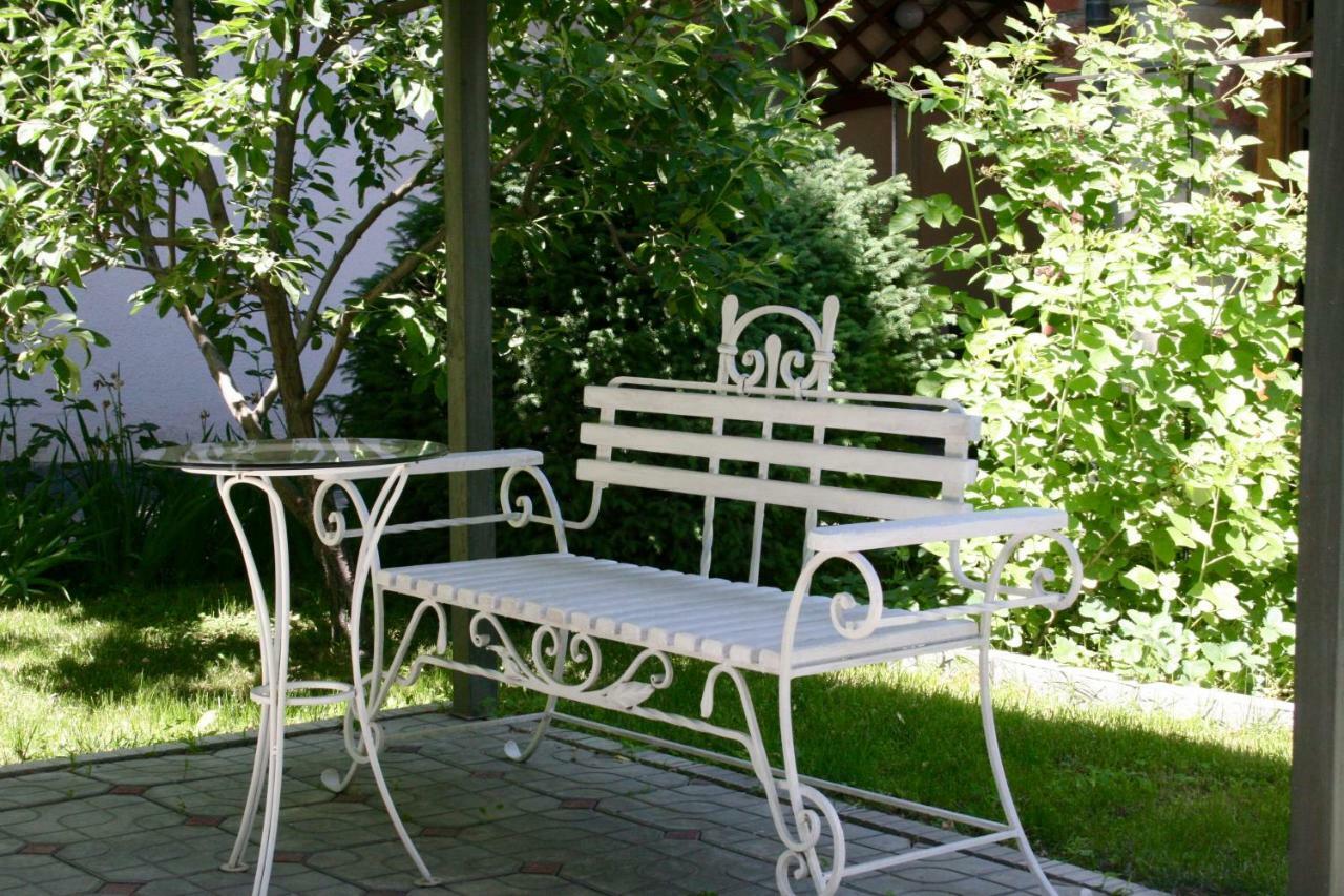 Astoria Garden Hotel Bishkek Luaran gambar